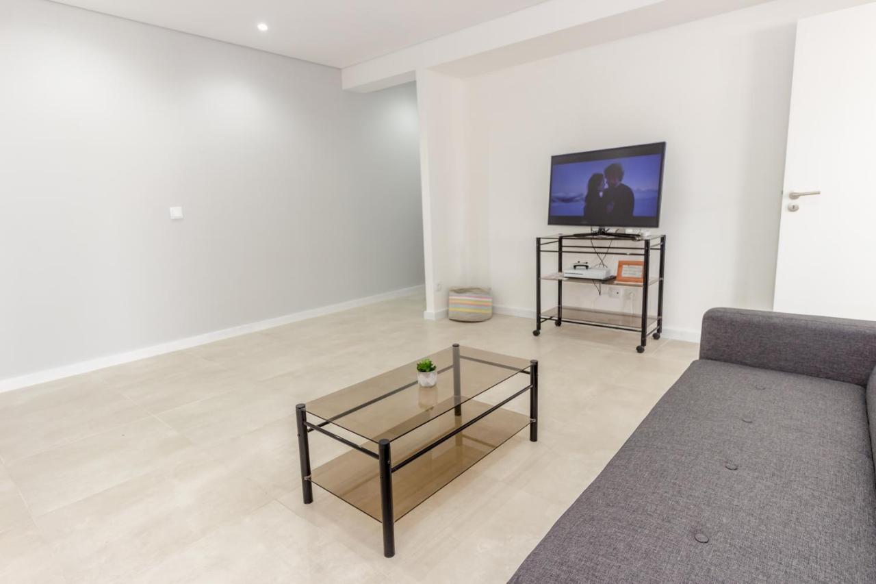 Апартаменти Guest H4U - Povoa Vacation Повуа-де-Варзін Екстер'єр фото